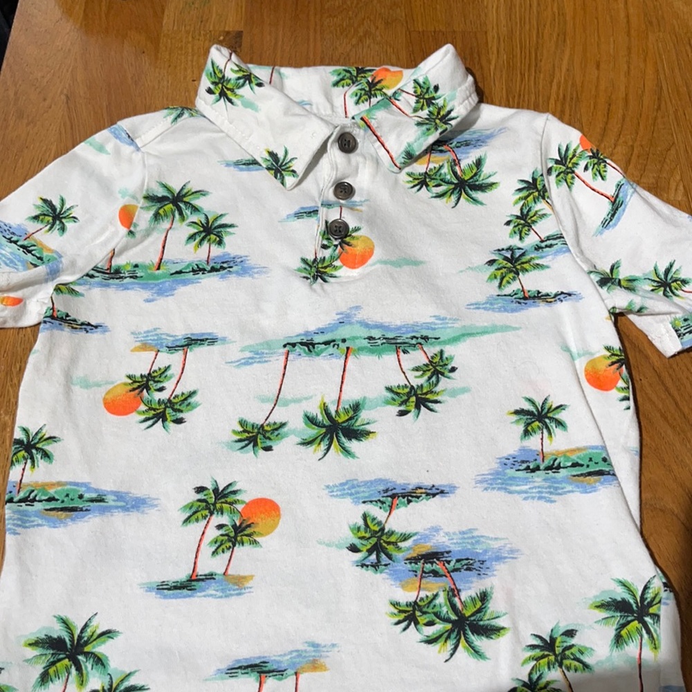 Old navy boys polo shirts 5t